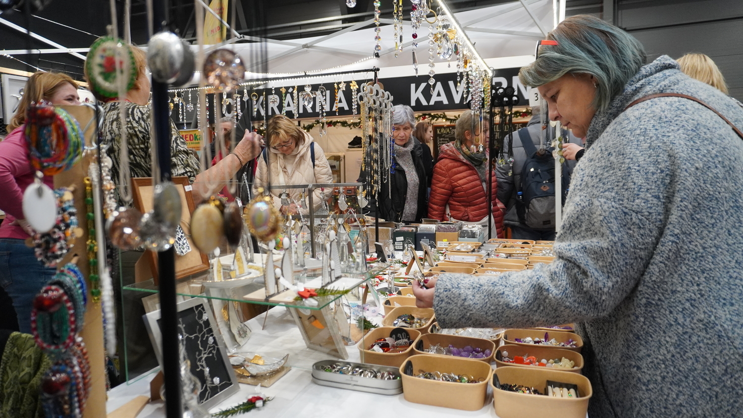 SILVER CHRISTMAS DAYS Thousands of Gift Ideas PVA Expo Praha